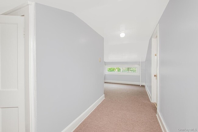Building Photo - 44 Kress Ave