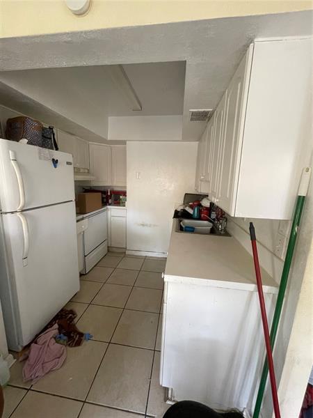 Building Photo - 5626 NW 21st St