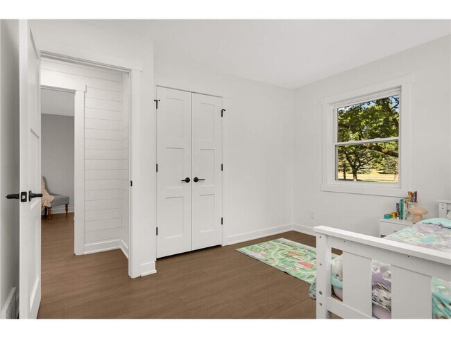 Building Photo - 15240 Kangaroo St NW