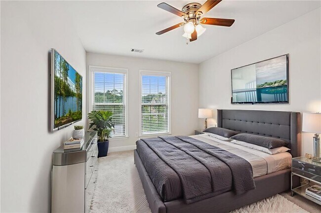 Building Photo - 1514 Woodbridge Way NE