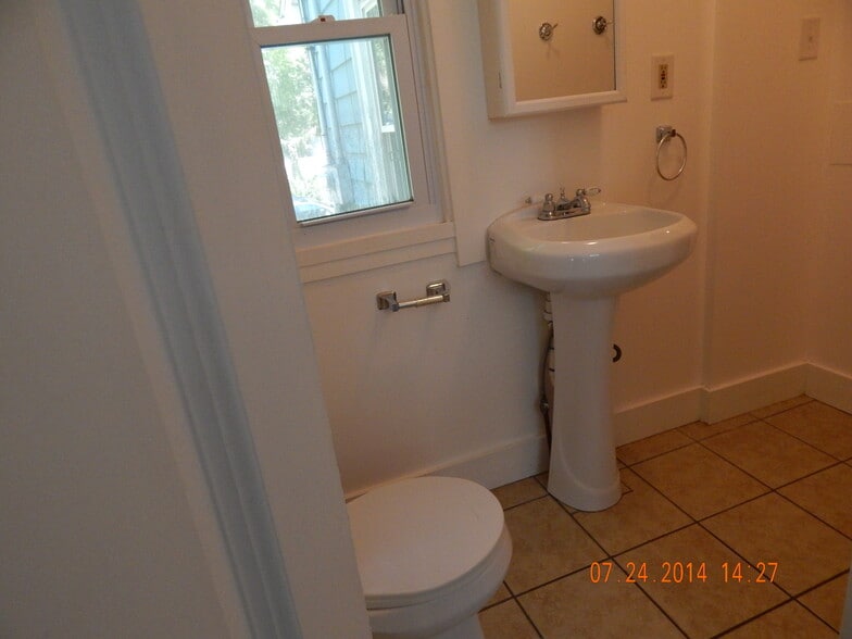 Lovely tile... - 719 Johnson Ave