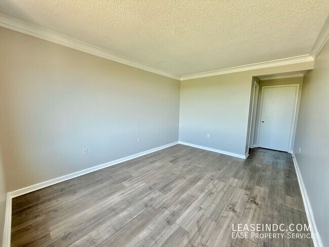 Building Photo - 2141 P St NW