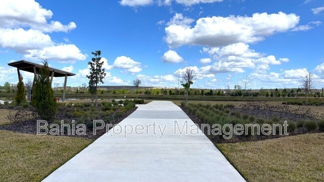 Building Photo - 10318 Evening Horizon St