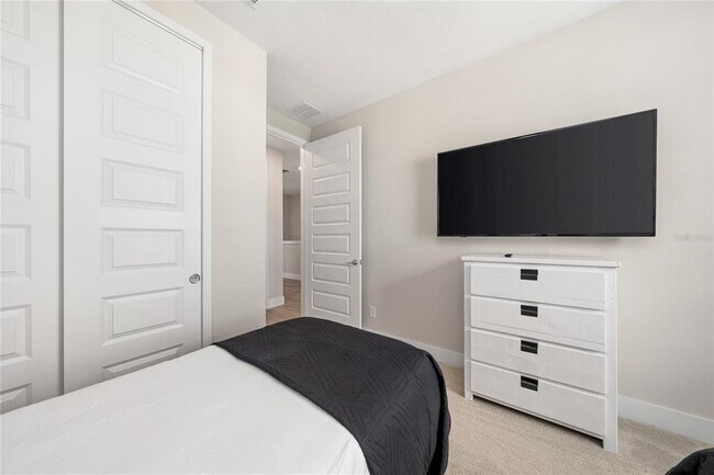 Building Photo - 7834 Spectrum Dr