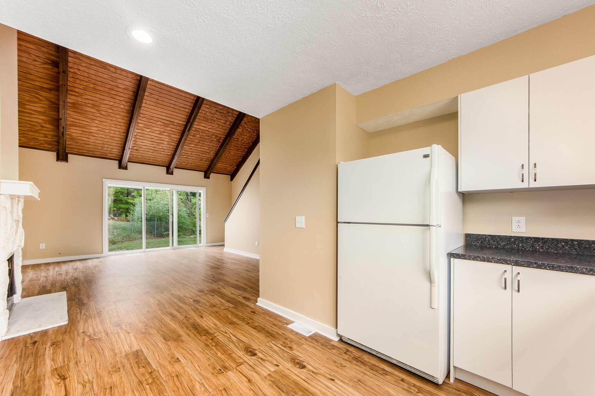 New appliances are Stainless Steel - 3003 Cranston Dr
