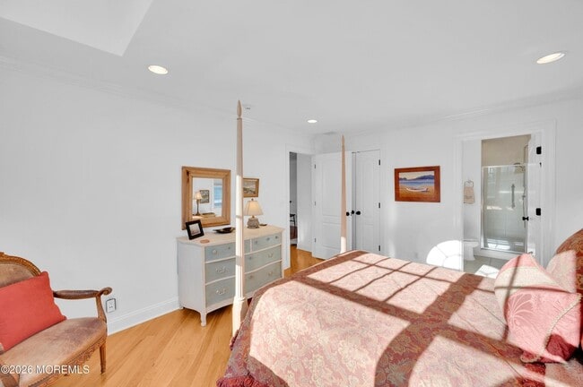 Building Photo - 619 Beacon Blvd