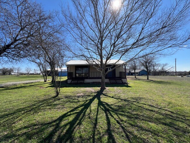 Building Photo - Homes for Rent in Rhome TX