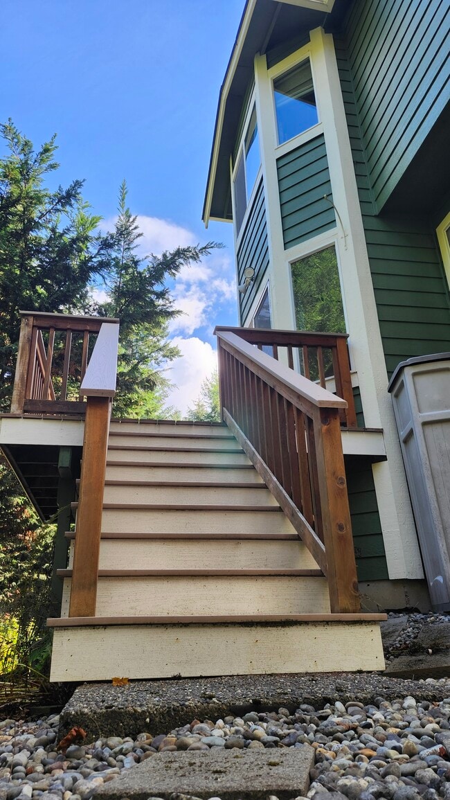 Building Photo - 35336 10th Pl SW