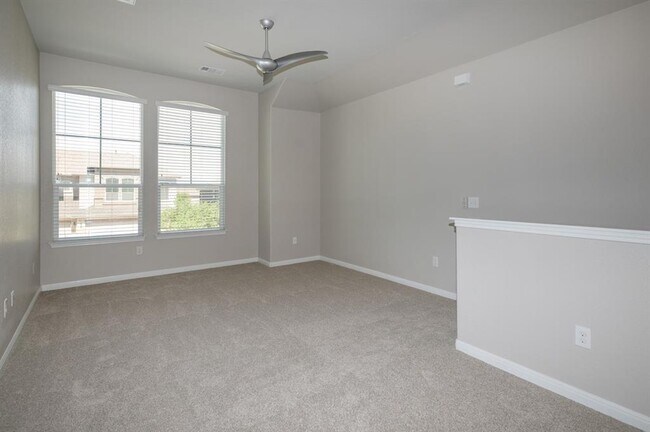 Building Photo - 415 Epiphany Ln