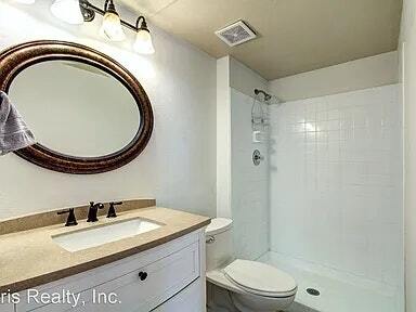 Building Photo - 41024 Madrid Dr