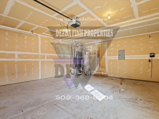 Building Photo - 12222/12224 W. 9th Ave