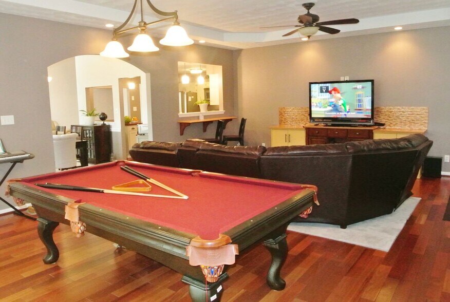 Building Photo - 2621 Meckley Ct