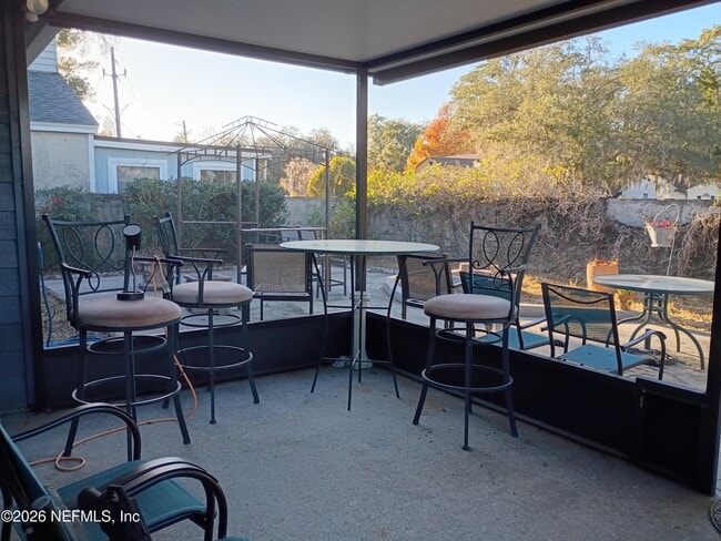 Building Photo - 5561 Mariners Cove Dr