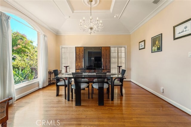 Building Photo - 233 S Swall Dr