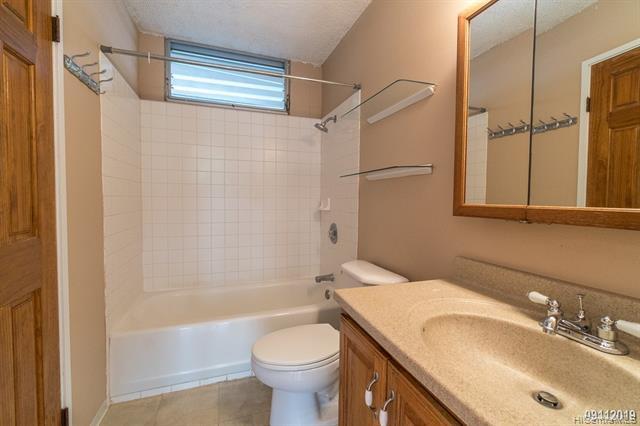 Building Photo - 95-227-227 Waikalani Dr