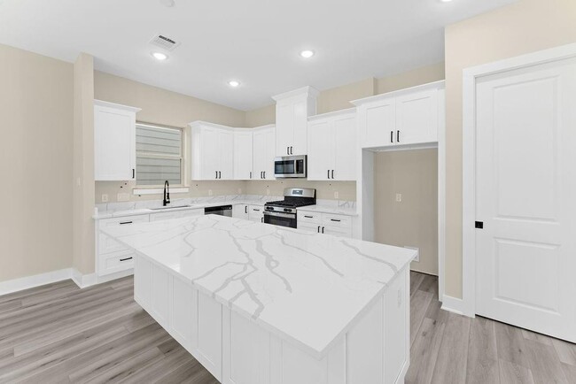 Building Photo - 4923 Curiosity Ct