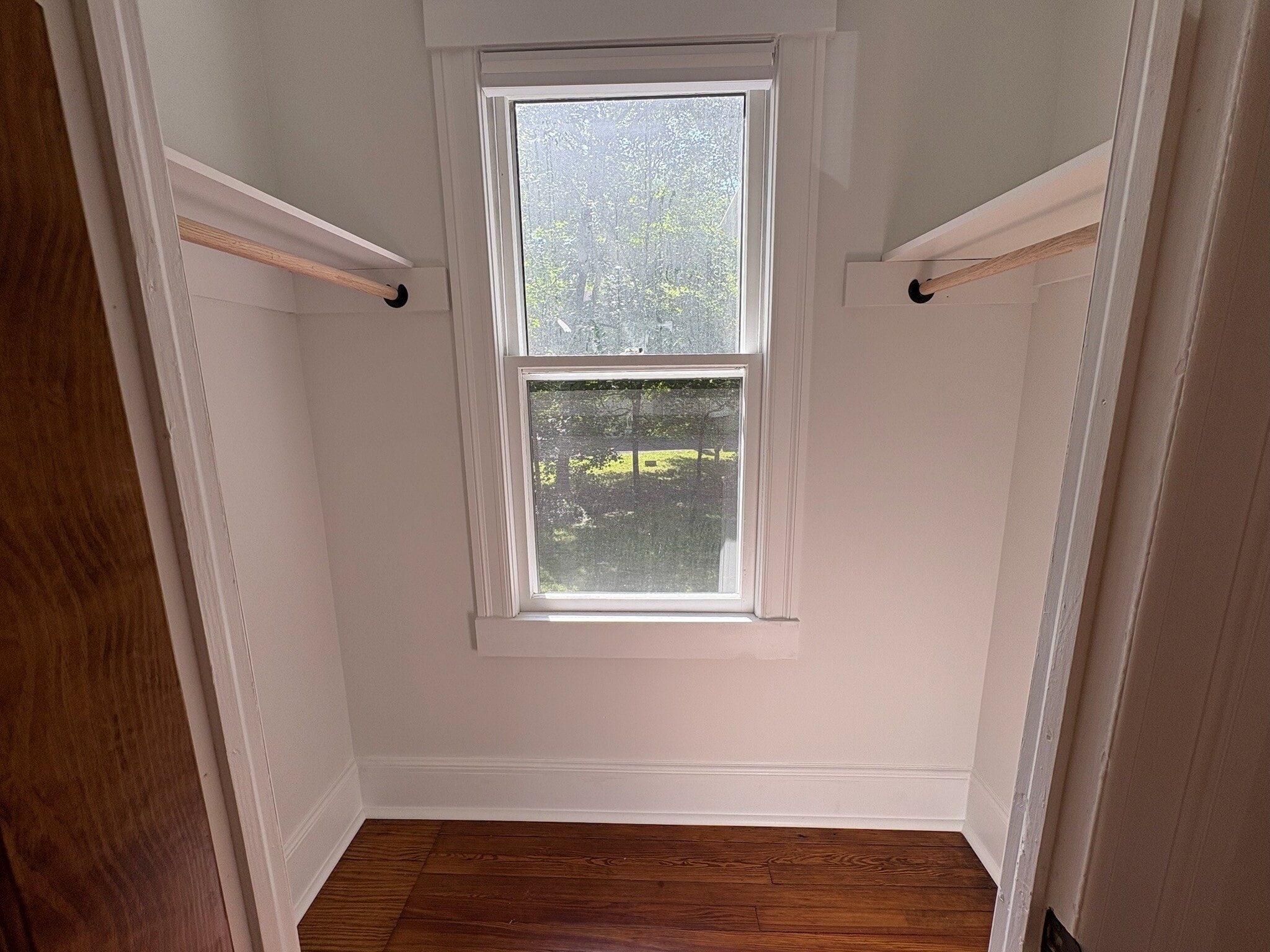 walk-in closet - 28 Dean St