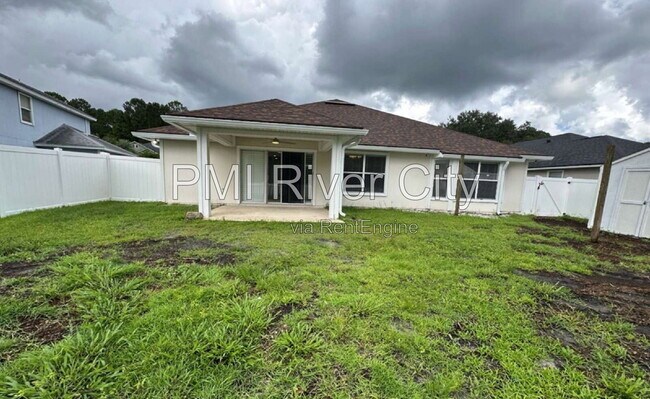 Building Photo - 13951 Summer Breeze Dr
