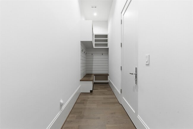 Building Photo - 6273 Piping Rock Ln