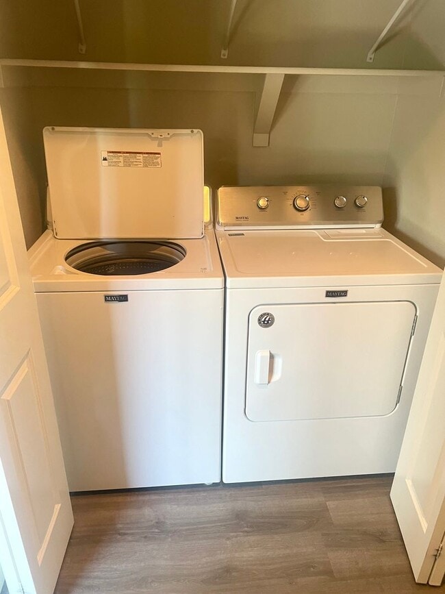 Building Photo - 24708 E Layton Pl