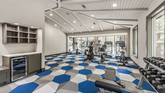 Building Photo - Modern Feels, Warm Heart