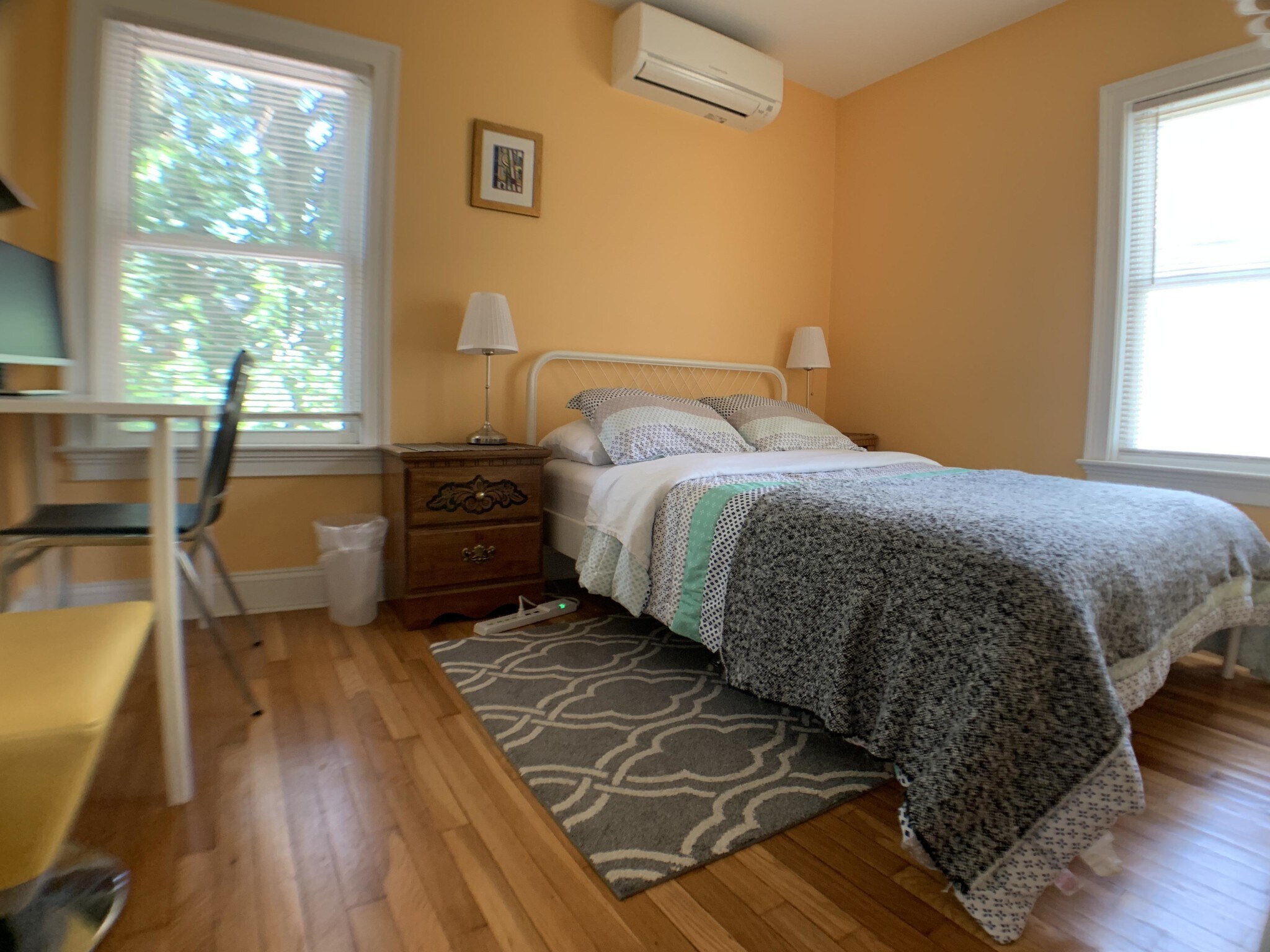 Building Photo - 14 Bradbury St