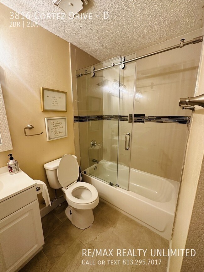 Building Photo - 3816 Cortez Dr