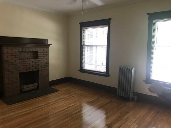 Building Photo - 1707 Ridge Ave