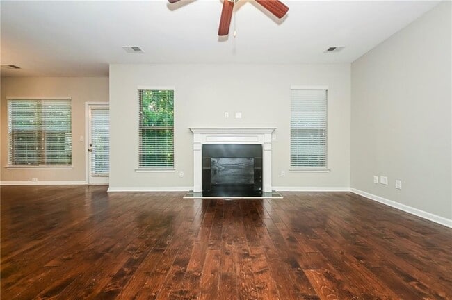 Building Photo - 9865 Musket Ridge Cir