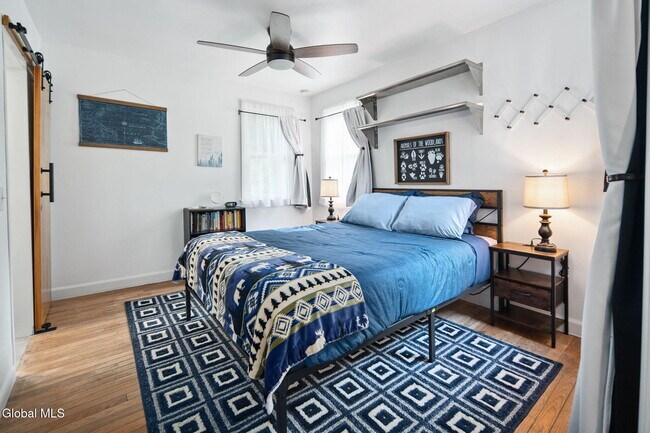 Building Photo - 1136 Enid Rd