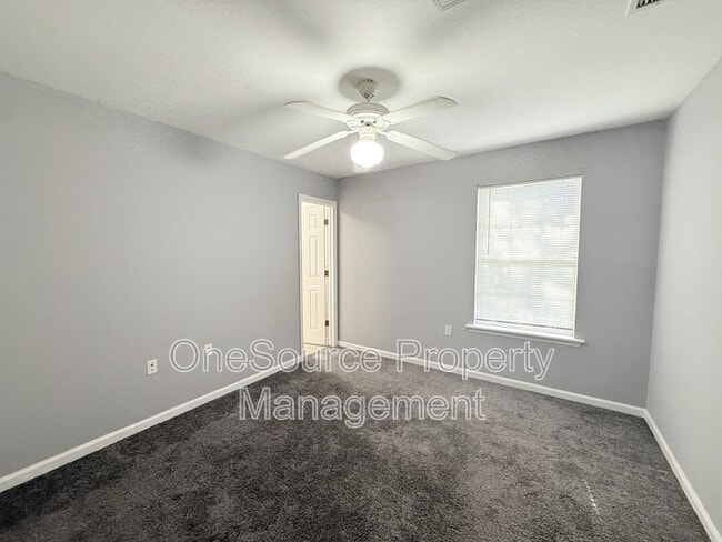 Building Photo - 2738 W Tharpe St