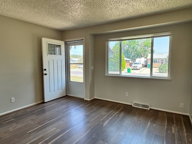 Building Photo - 7295 Winona Ct