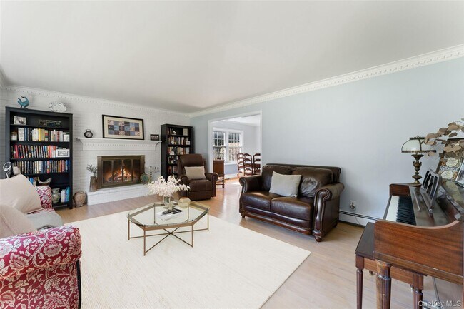 Building Photo - 14 Earlwood Dr