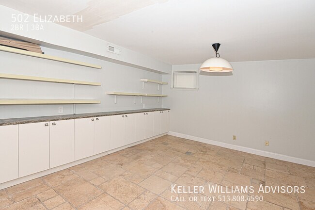 Building Photo - 502 Elizabeth-