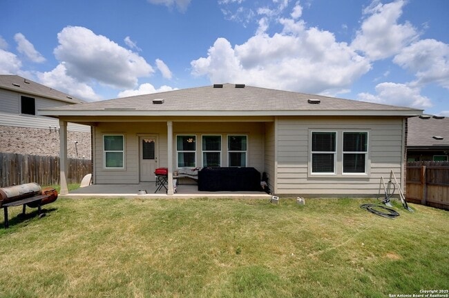 Building Photo - 32231 Escarole Bnd