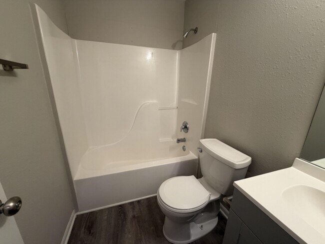 Building Photo - 5305 Currituck Ln
