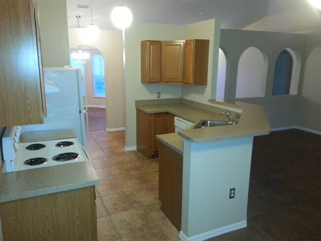Building Photo - 221 Cobalt Dr