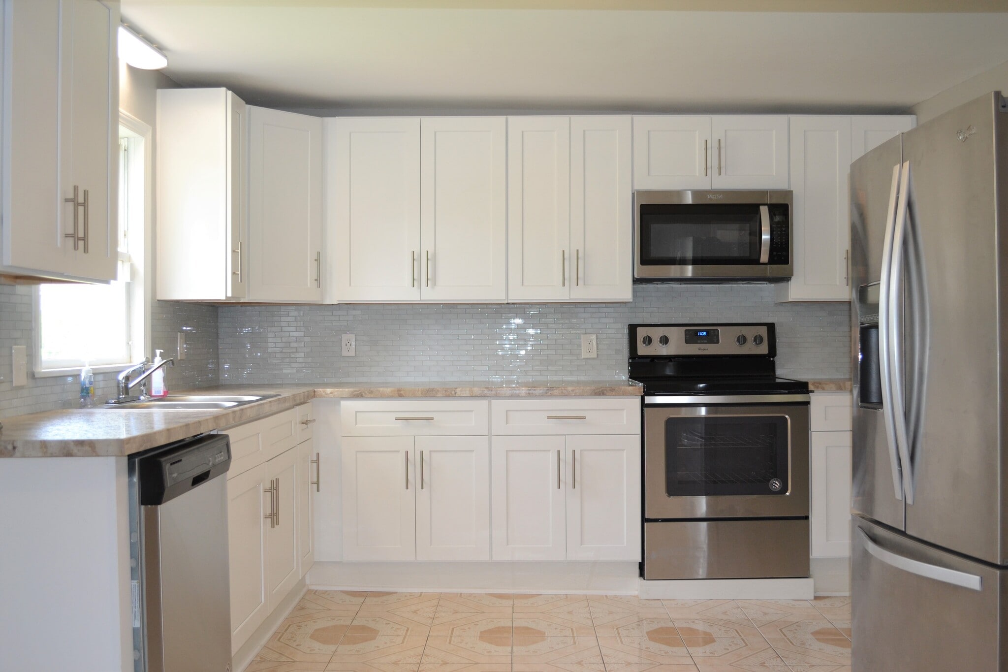 Building Photo - 1375 Nelms Dr