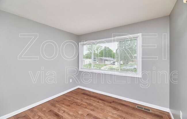 Building Photo - 2700 Steeplechase Ln