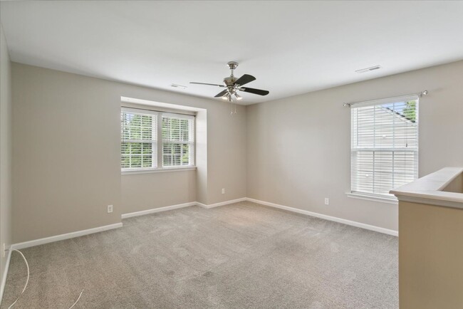 Building Photo - Hampton Home for Rent (3 bed/2.5 bath)