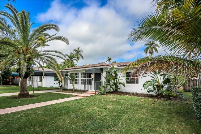 Building Photo - 1417 Jackson St