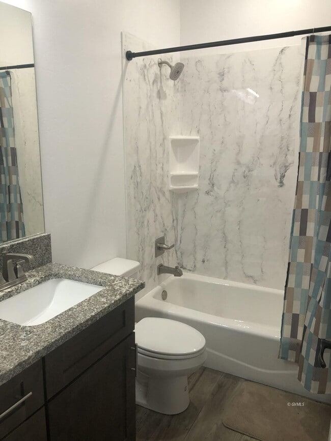 Building Photo - 112 S 600 E