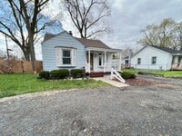 Building Photo - Move-In Ready 3 Bedroom, 1 Bathroom Home in Westland, MI