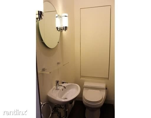 Building Photo - 2 br, 1.5 bath  - 121 Beacon St #3