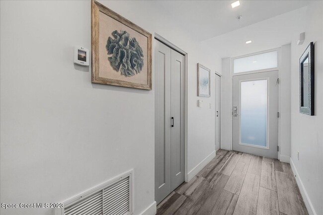 Building Photo - 202 Ivory Coral Ln