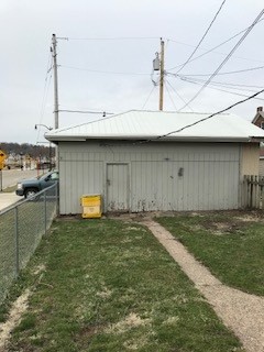 Building Photo - 515 Rhomberg Ave