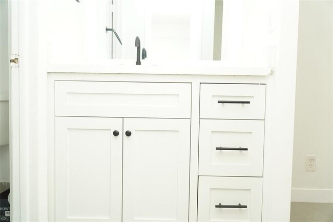 Building Photo - 11574 NW 44th St