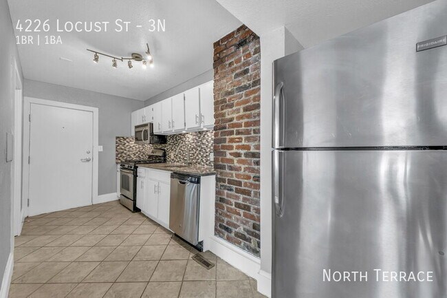 Building Photo - 4226 Locust St