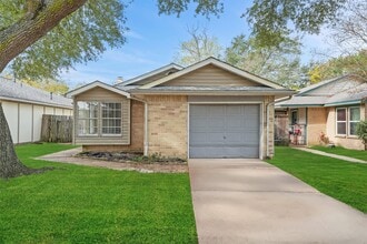 Building Photo - 1747 Brickarbor Dr