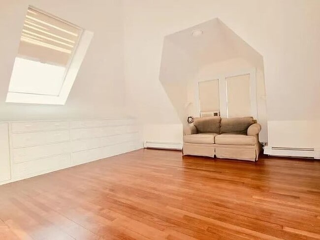 Building Photo - 31 Jefferson St